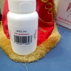 UREE PH 100 GR