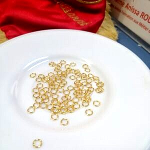 Anneaux de jonction dorée  diam 4 mm 5 gr
