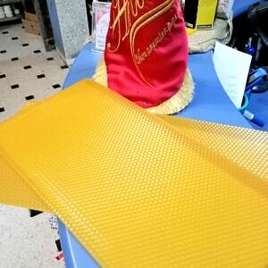 Feuille en Gaufre en Cire d'abeilles Jaune
